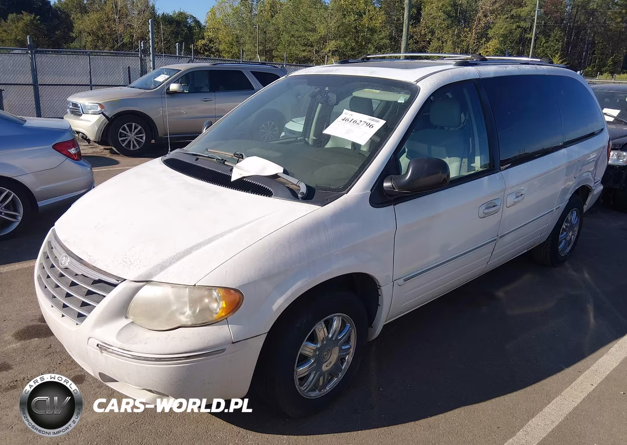 2005 Chrysler Town & Country Limited VIN:2C4GP64LX5R136893 - 2