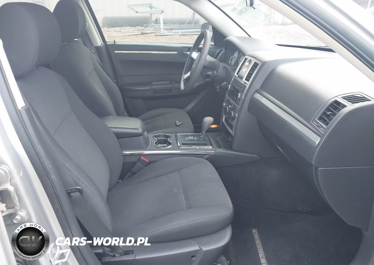 2009 Chrysler 300 VIN:2C3LA43D99H565599 - 5