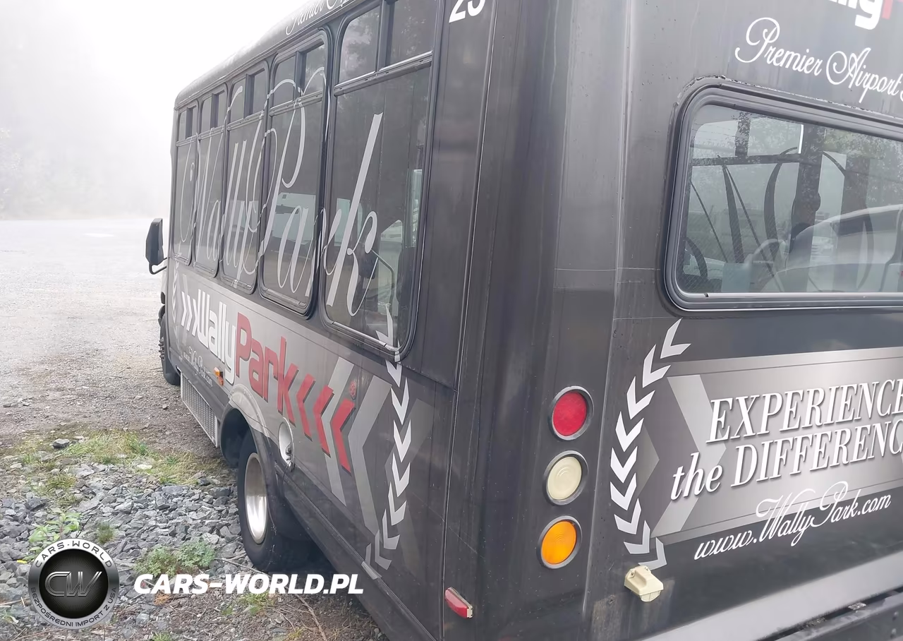 2007 Ford E-350 Cutaway VIN:1FDWE35S97DB08090 - 3