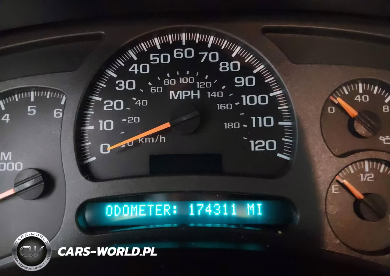 2004 Chevrolet Silverado 2500Hd Ls VIN:1GCHC29U04E187776 - 14
