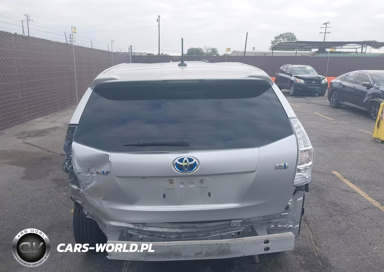 2014 Toyota Prius V Three VIN:JTDZN3EU5EJ004942 - 16