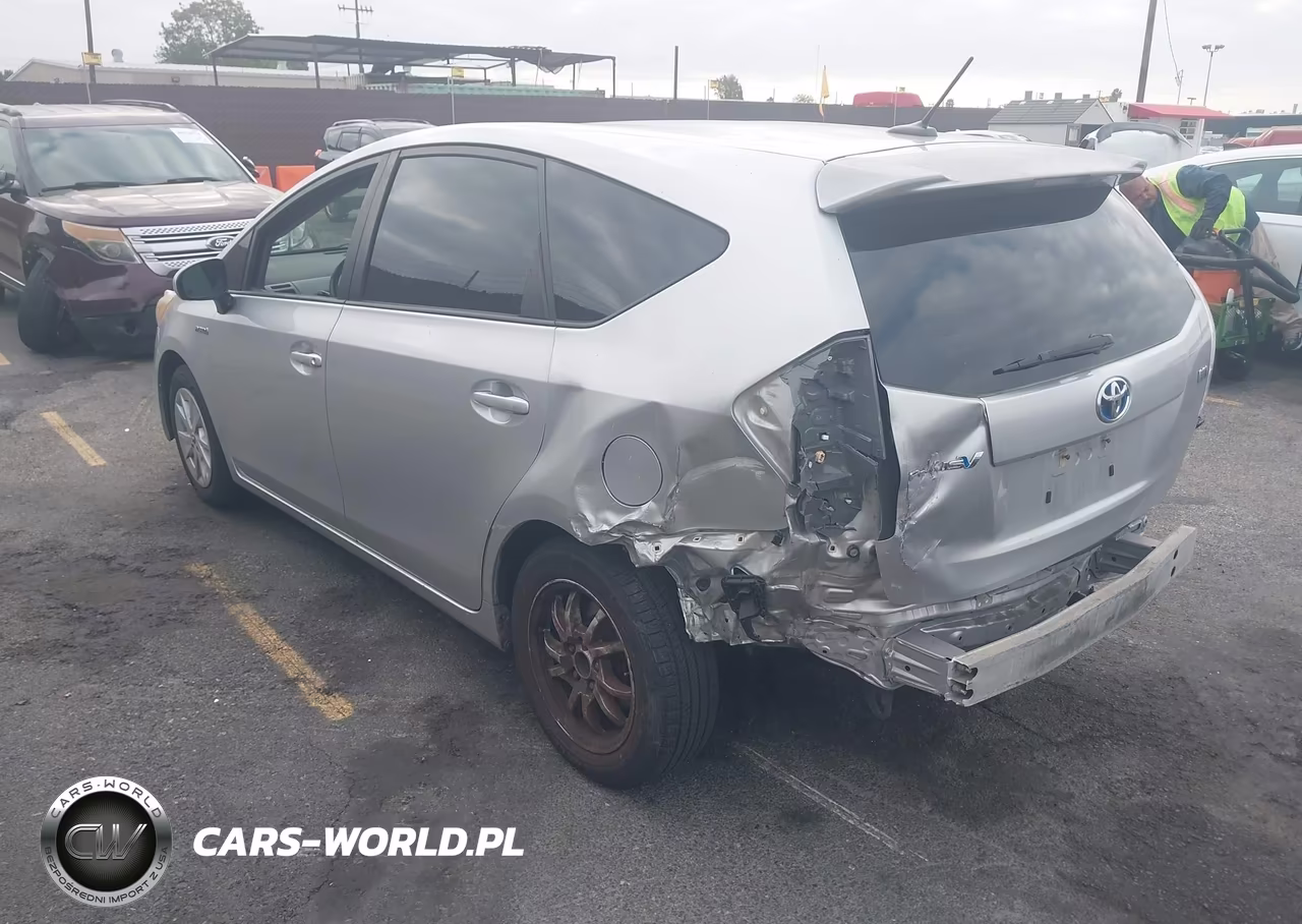 2014 Toyota Prius V Three VIN:JTDZN3EU5EJ004942 - 3