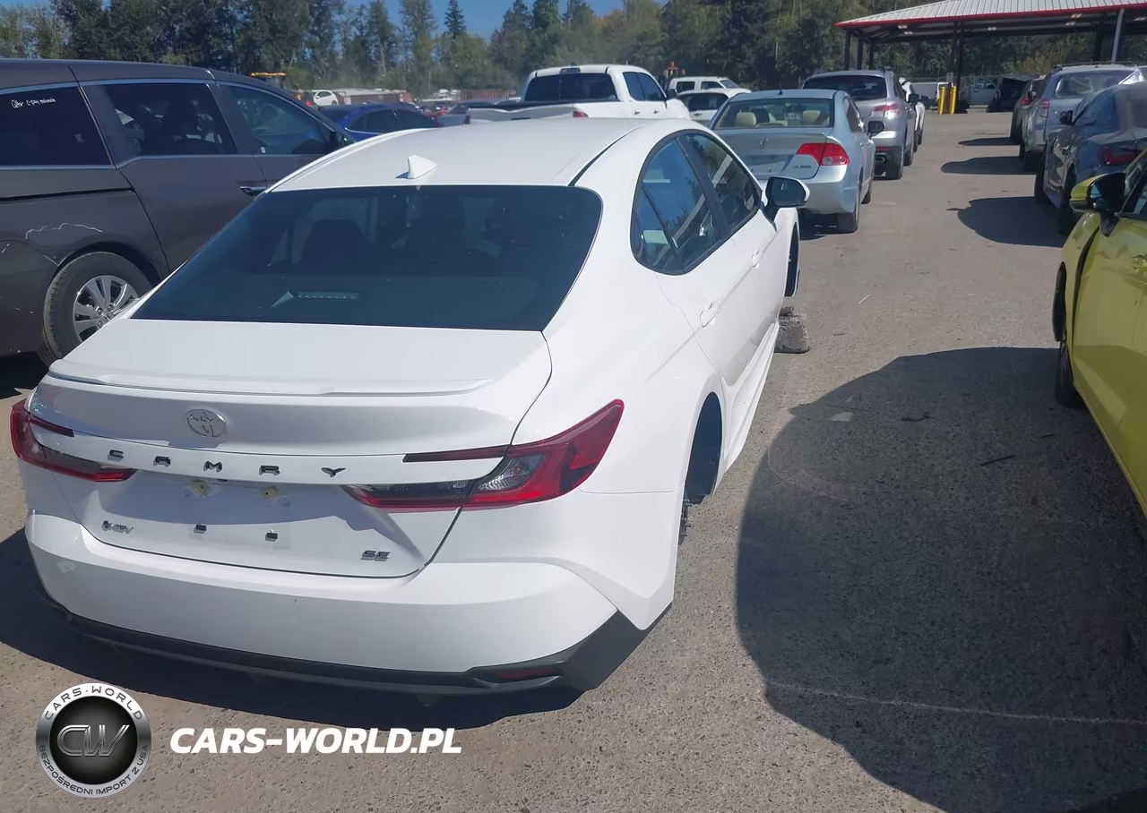 2026 Toyota Camry Se VIN:4T1DAACK3TU757002 - 4