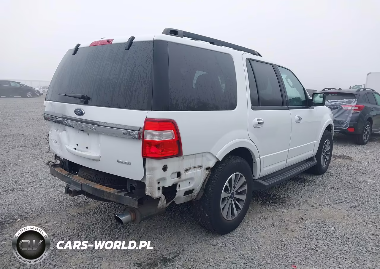 2017 Ford Expedition Xlt VIN:1FMJU1JT8HEA84490 - 4