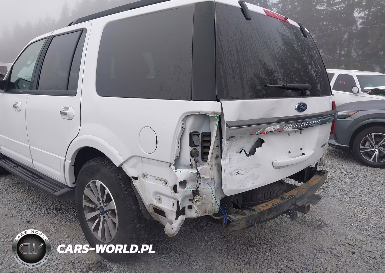 2017 Ford Expedition Xlt VIN:1FMJU1JT8HEA84490 - 6