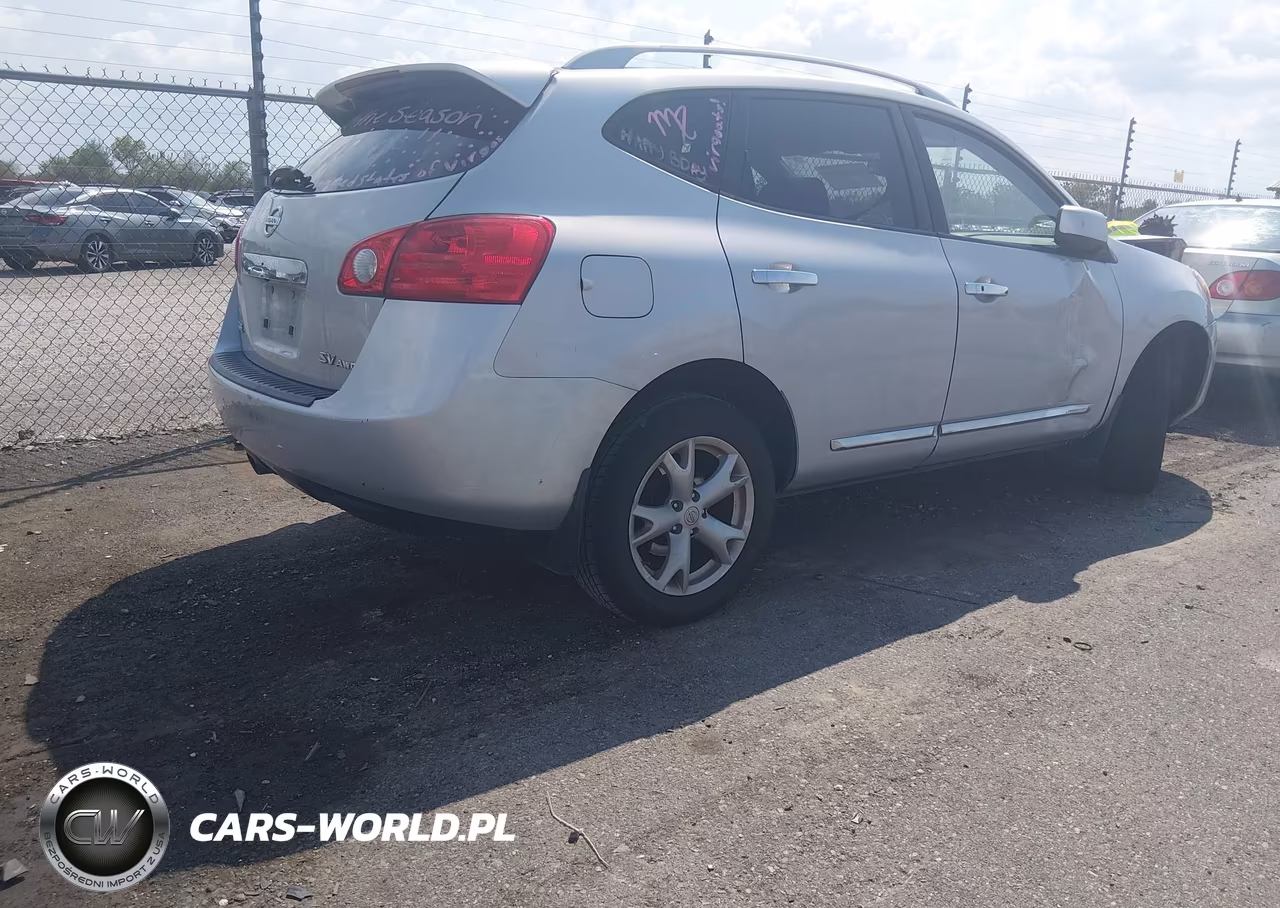 2011 Nissan Rogue Sv VIN:JN8AS5MVXBW675487 - 4
