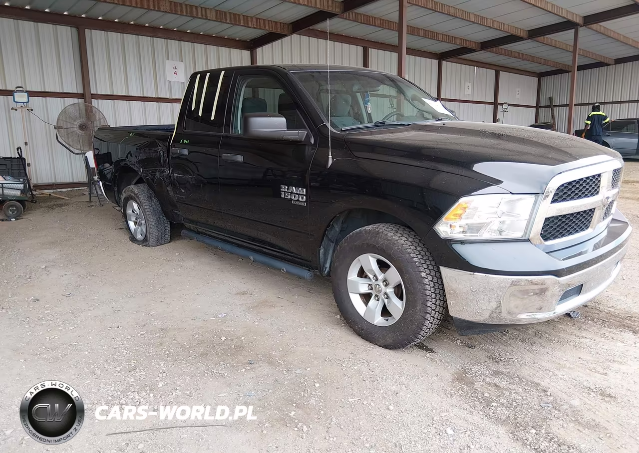 2019 Ram 1500 Classic Tradesman 4X2 6'4 Box VIN:1C6RR6FG3KS730844 - 1