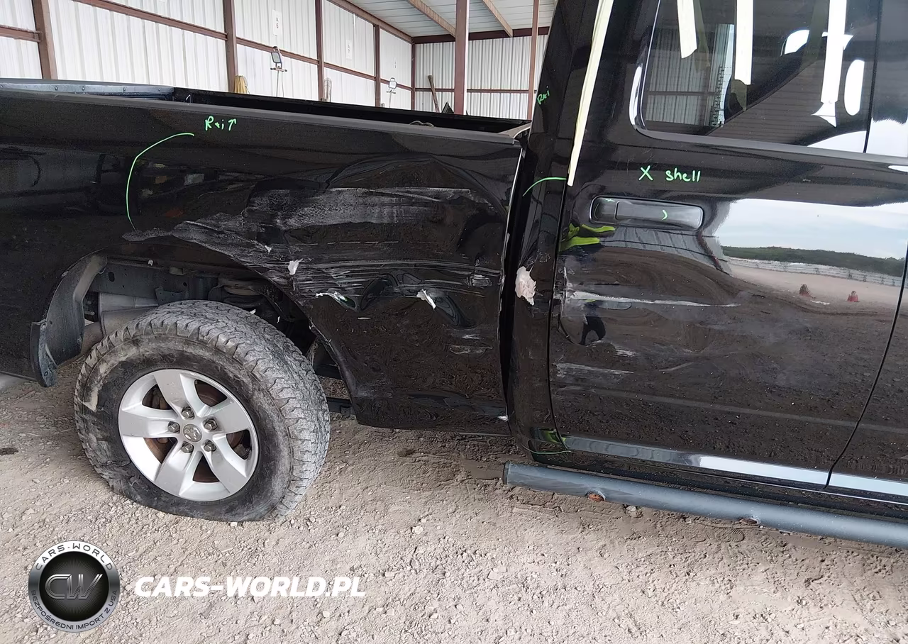 2019 Ram 1500 Classic Tradesman 4X2 6'4 Box VIN:1C6RR6FG3KS730844 - 6