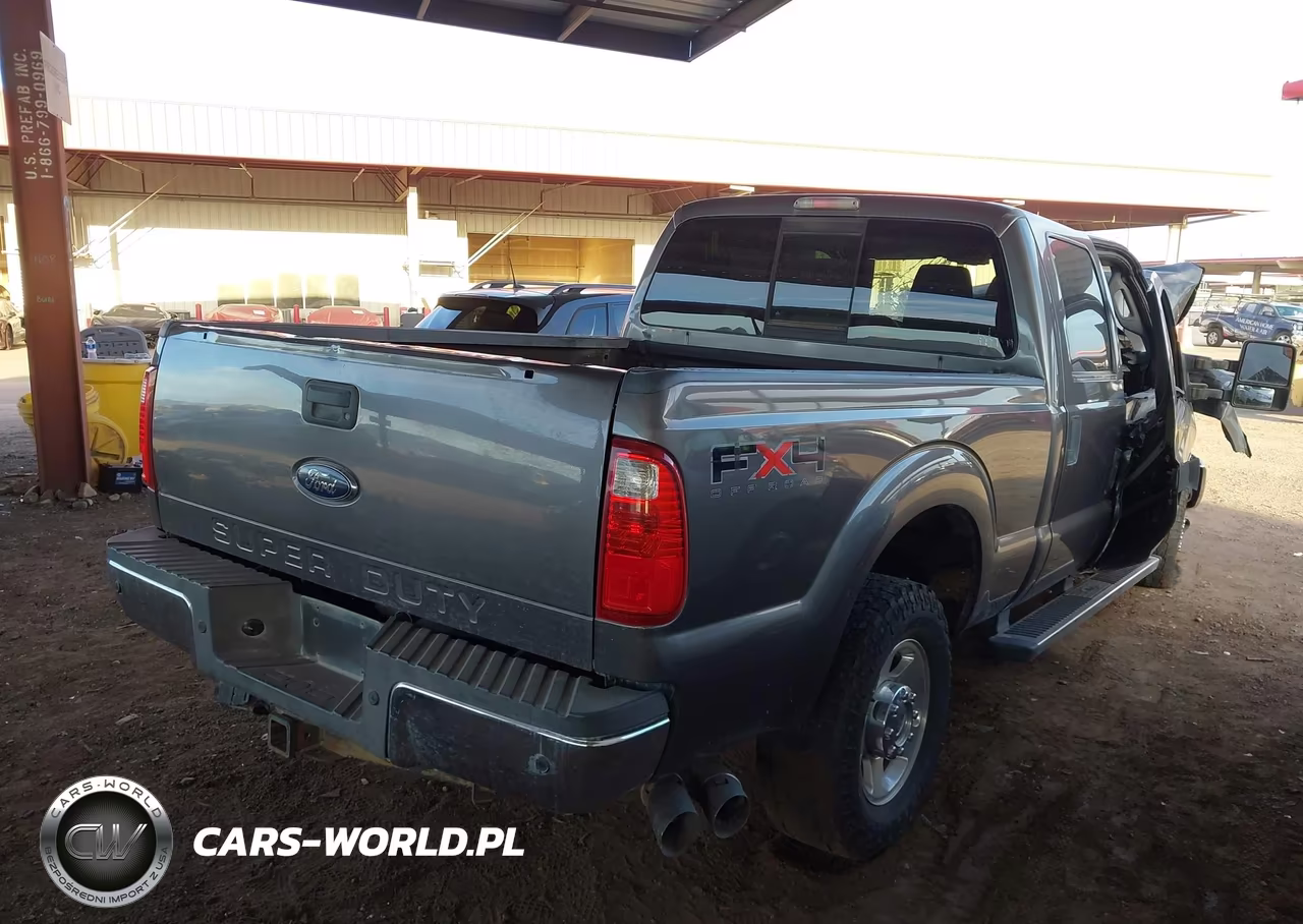 2011 Ford F-250 Xlt VIN:1FT7W2BT7BEC63043 - 4