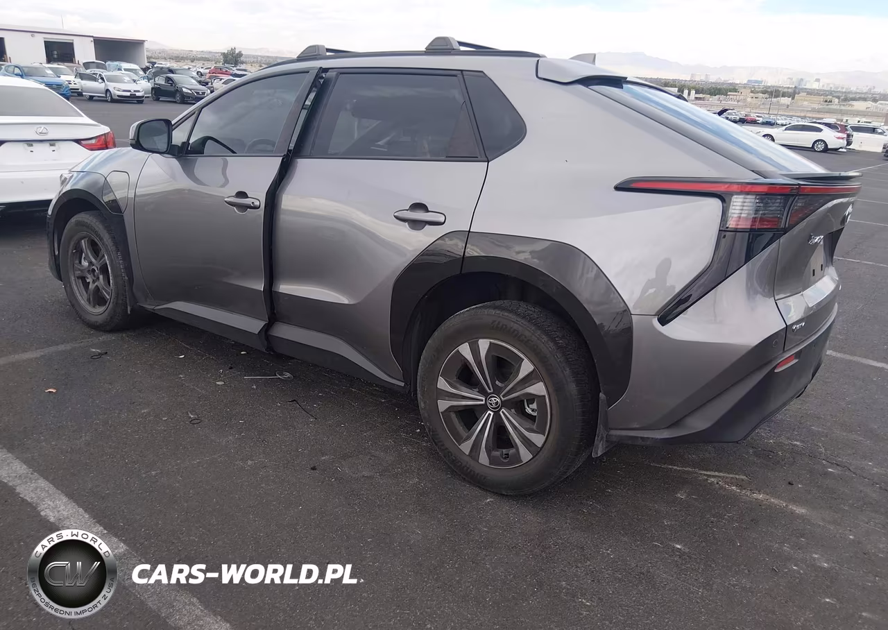 2024 Toyota Bz4X Xle VIN:JTMABACA9RA079054 - 3