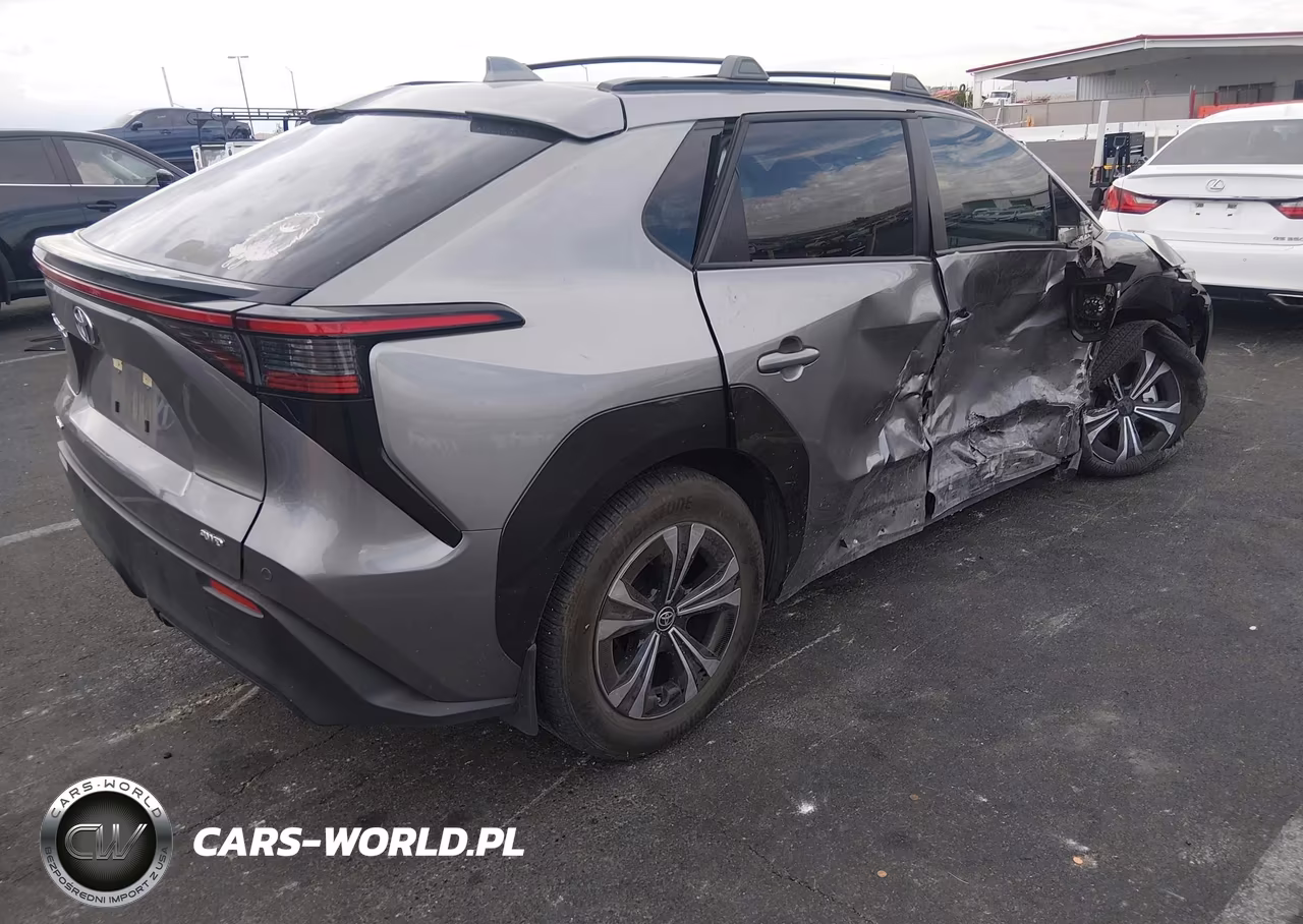 2024 Toyota Bz4X Xle VIN:JTMABACA9RA079054 - 4