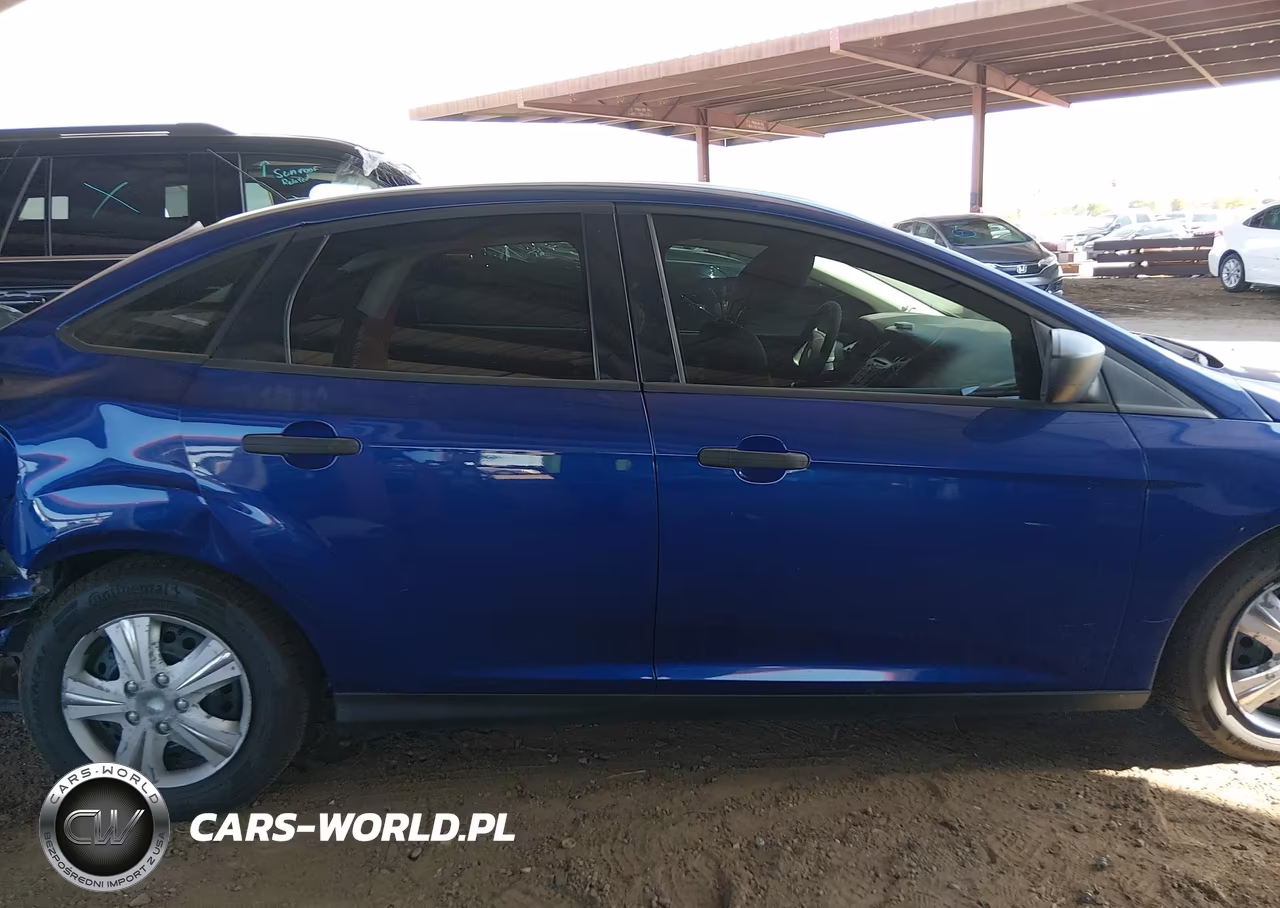 2012 Ford Focus S VIN:1FAHP3E29CL309601 - 14