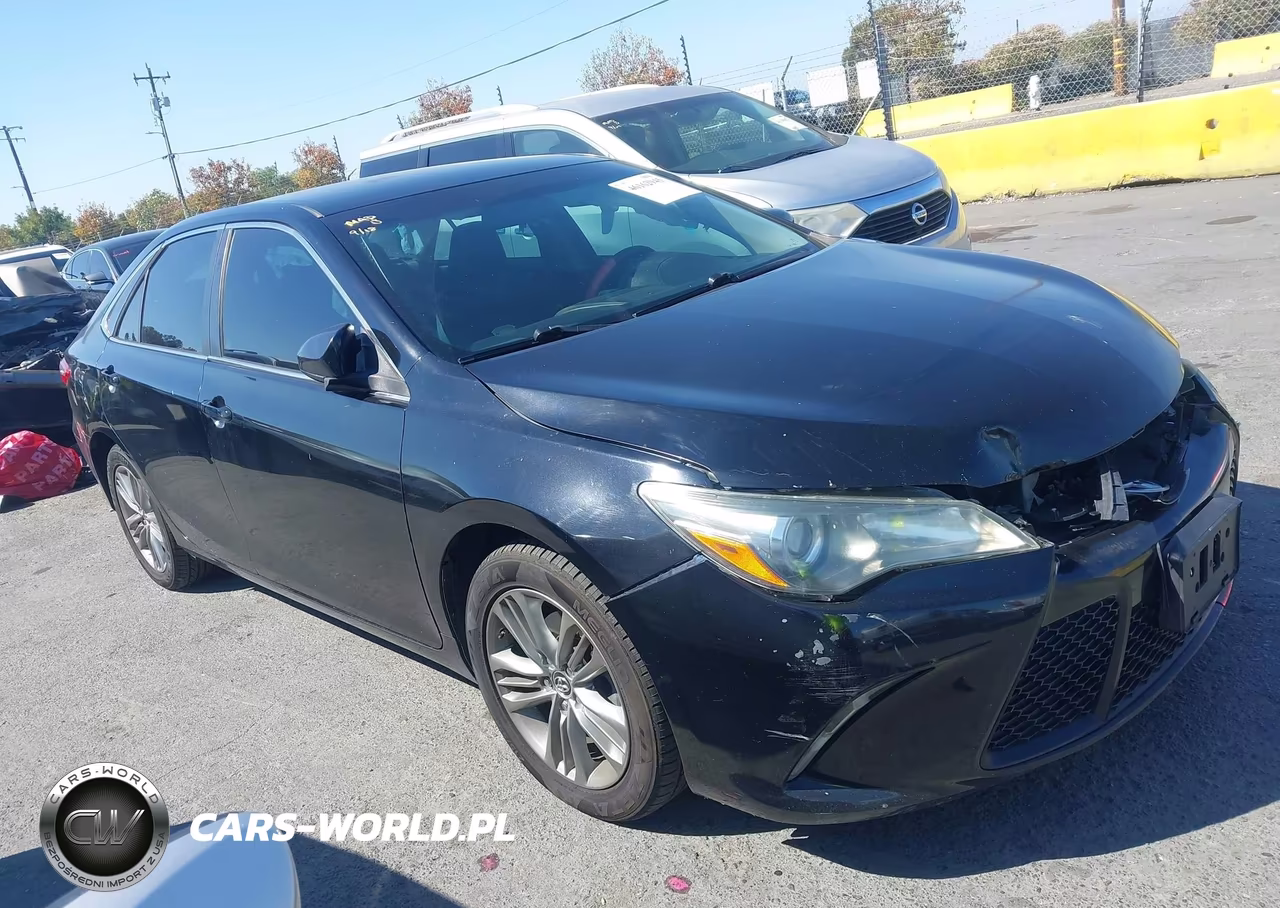 2015 Toyota Camry Se VIN:4T1BF1FK2FU899463 - 1
