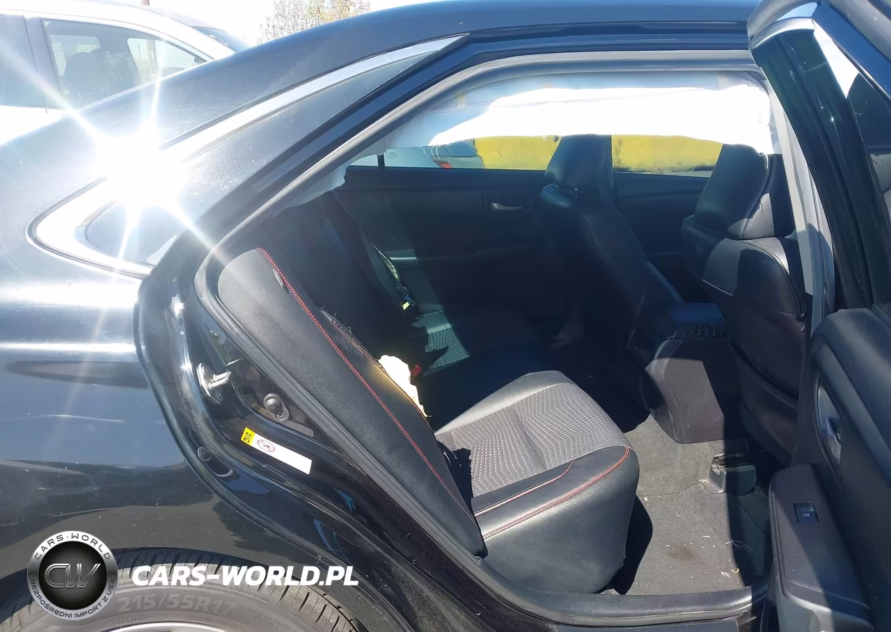 2015 Toyota Camry Se VIN:4T1BF1FK2FU899463 - 8