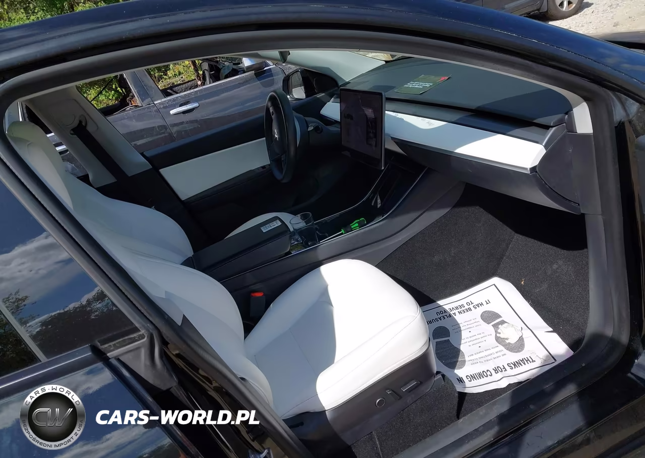 2021 Tesla Model Y Performance Dual Motor All-Wheel Drive VIN:5YJYGDEF6MF098252 - 5