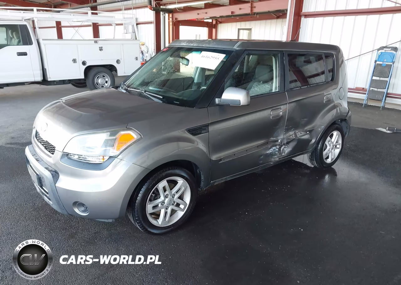 2010 Kia Soul + VIN:KNDJT2A22A7129051 - 2