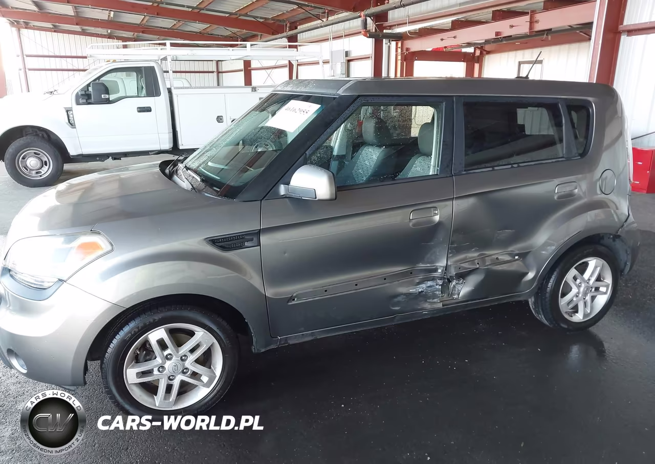 2010 Kia Soul + VIN:KNDJT2A22A7129051 - 6