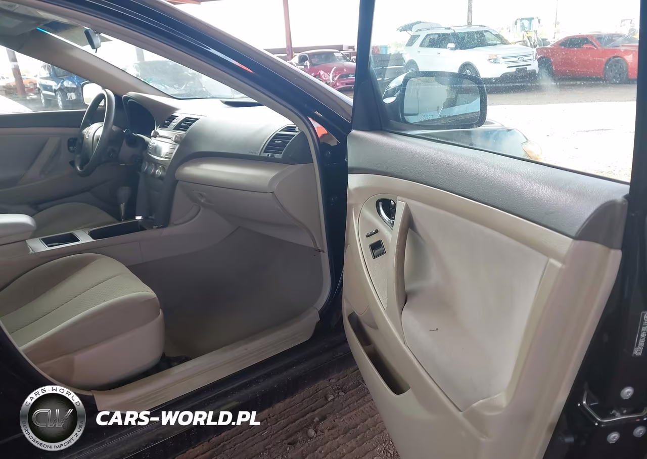 2009 Toyota Camry Le VIN:4T1BE46K19U858220 - 5