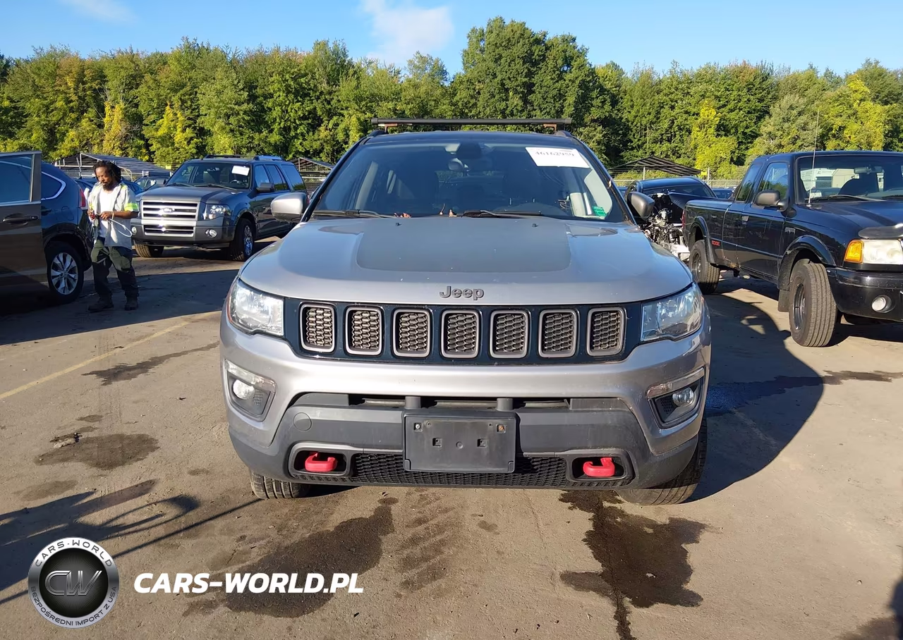 2018 Jeep Compass Trailhawk 4X4 VIN:3C4NJDDB5JT413042 - 12