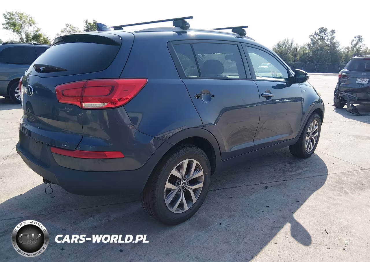 2015 Kia Sportage Lx VIN:KNDPBCAC5F7676012 - 4