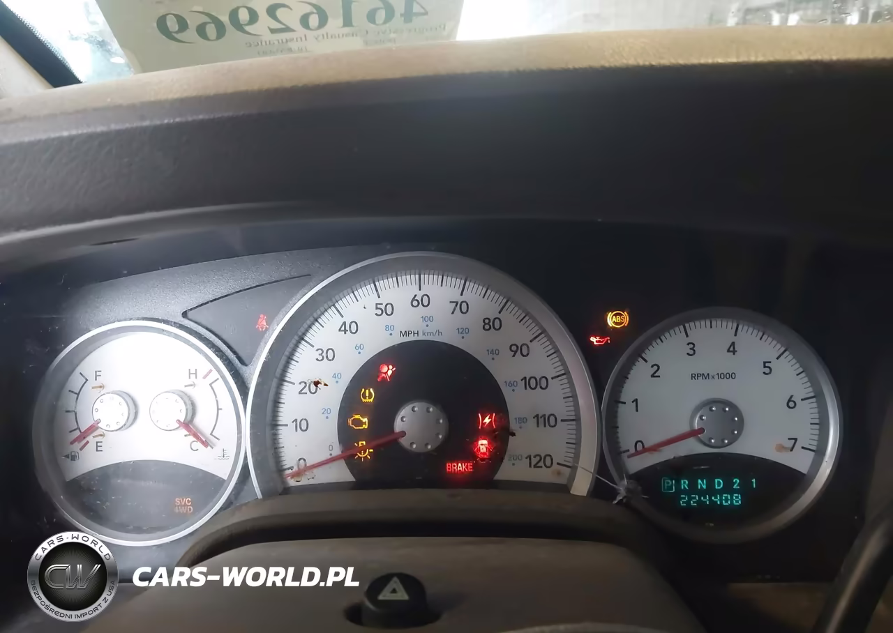 2005 Dodge Durango Limited VIN:1D4HB58D35F509685 - 7