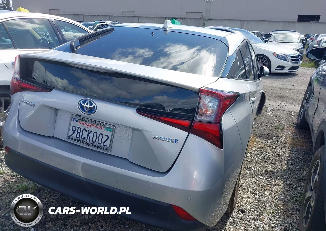2022 Toyota Prius Le VIN:JTDKAMFU0N3170419 - 16