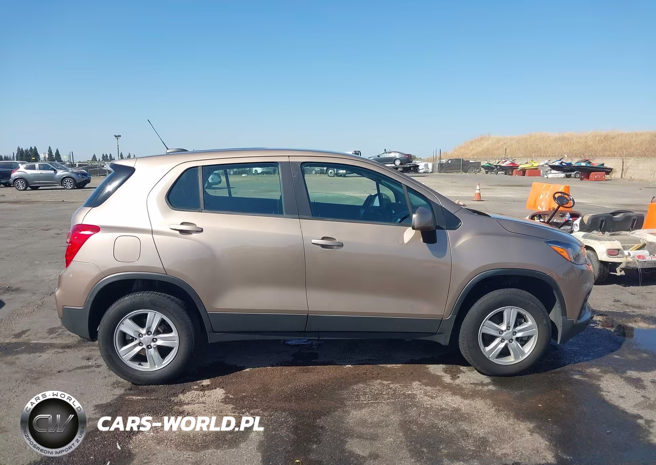 2018 Chevrolet Trax Ls VIN:3GNCJNSB5JL352721 - 13