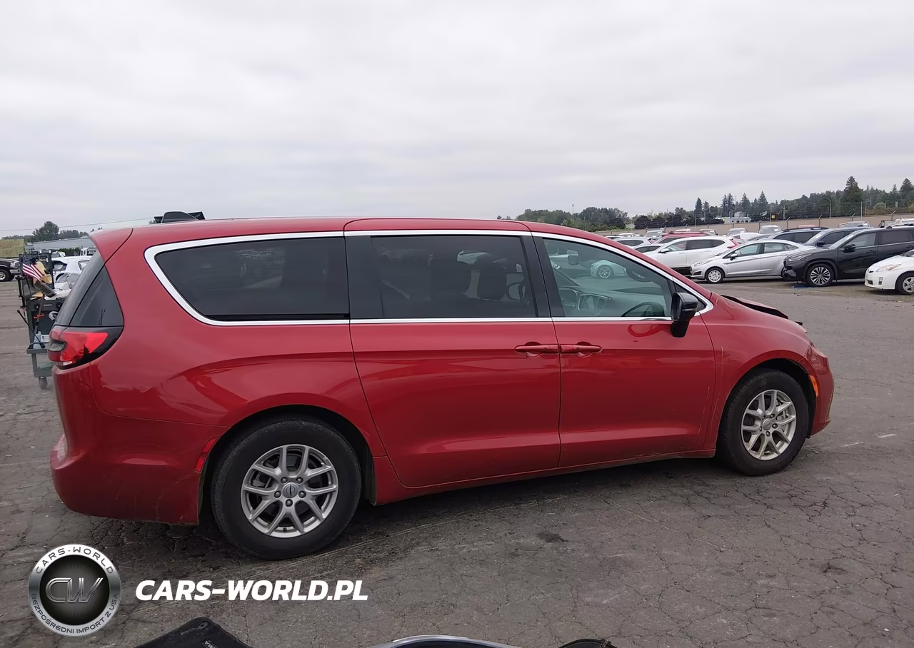 2025 Chrysler Pacifica Select VIN:2C4RC1BG7SR566647 - 14