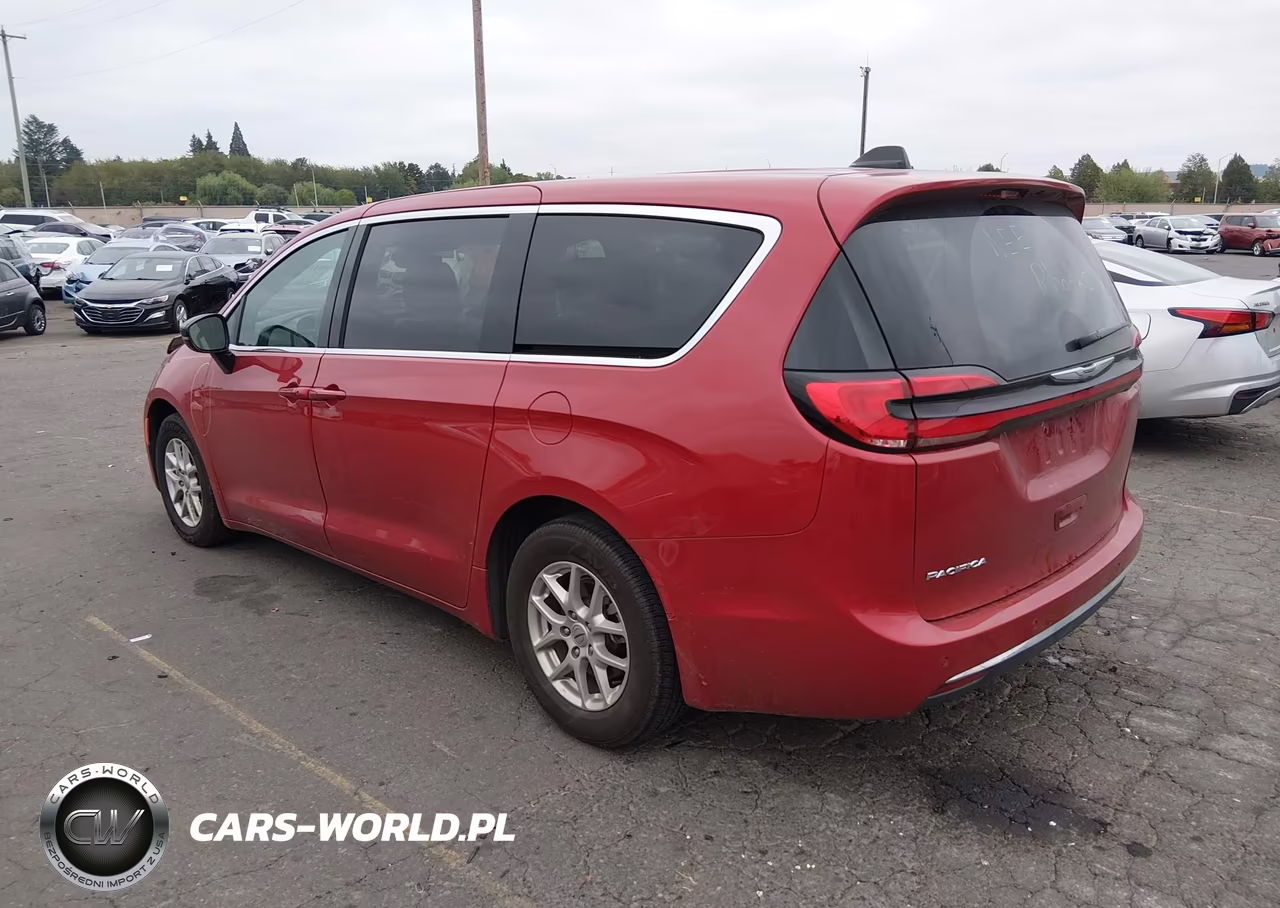 2025 Chrysler Pacifica Select VIN:2C4RC1BG7SR566647 - 3