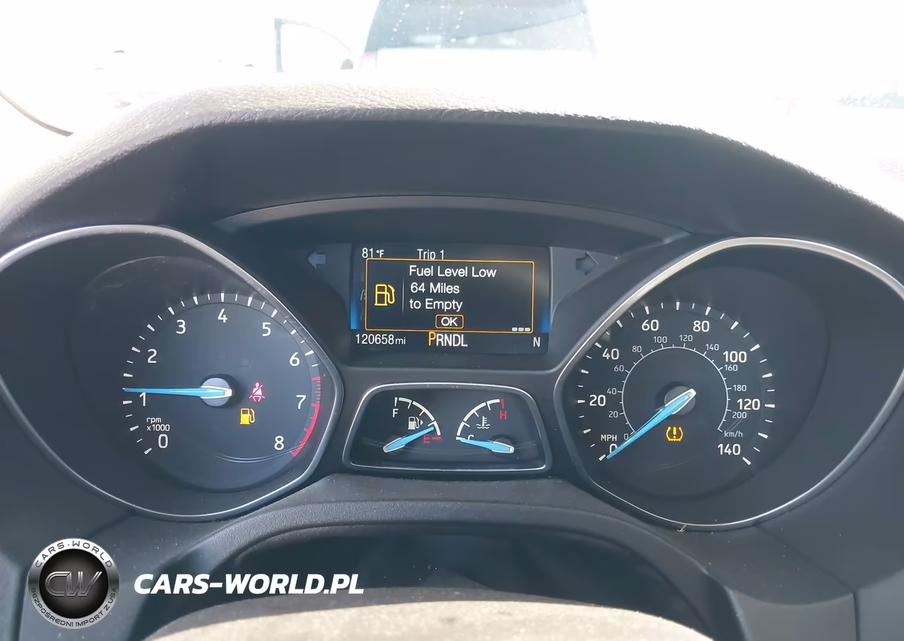 2017 Ford Focus Se VIN:1FADP3F23HL300090 - 7