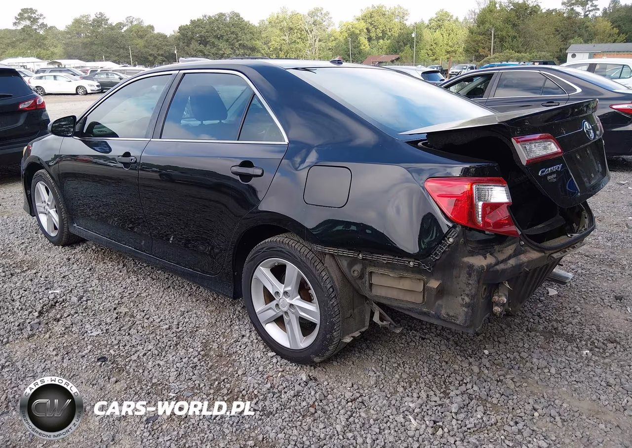 2013 Toyota Camry Se VIN:4T1BF1FK1DU275991 - 3
