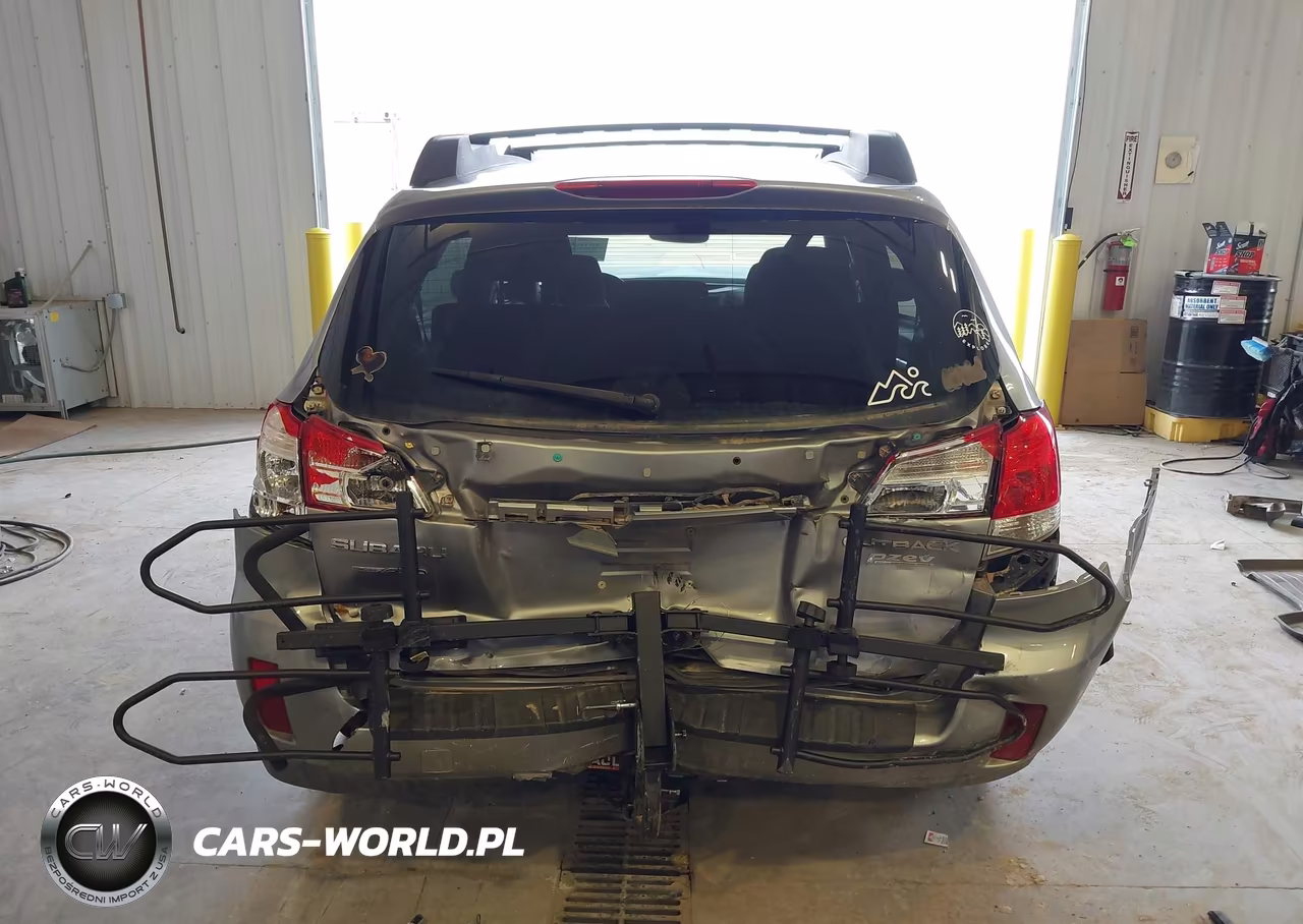 2010 Subaru Outback 2.5I Premium VIN:4S4BRBCC7A3364489 - 17