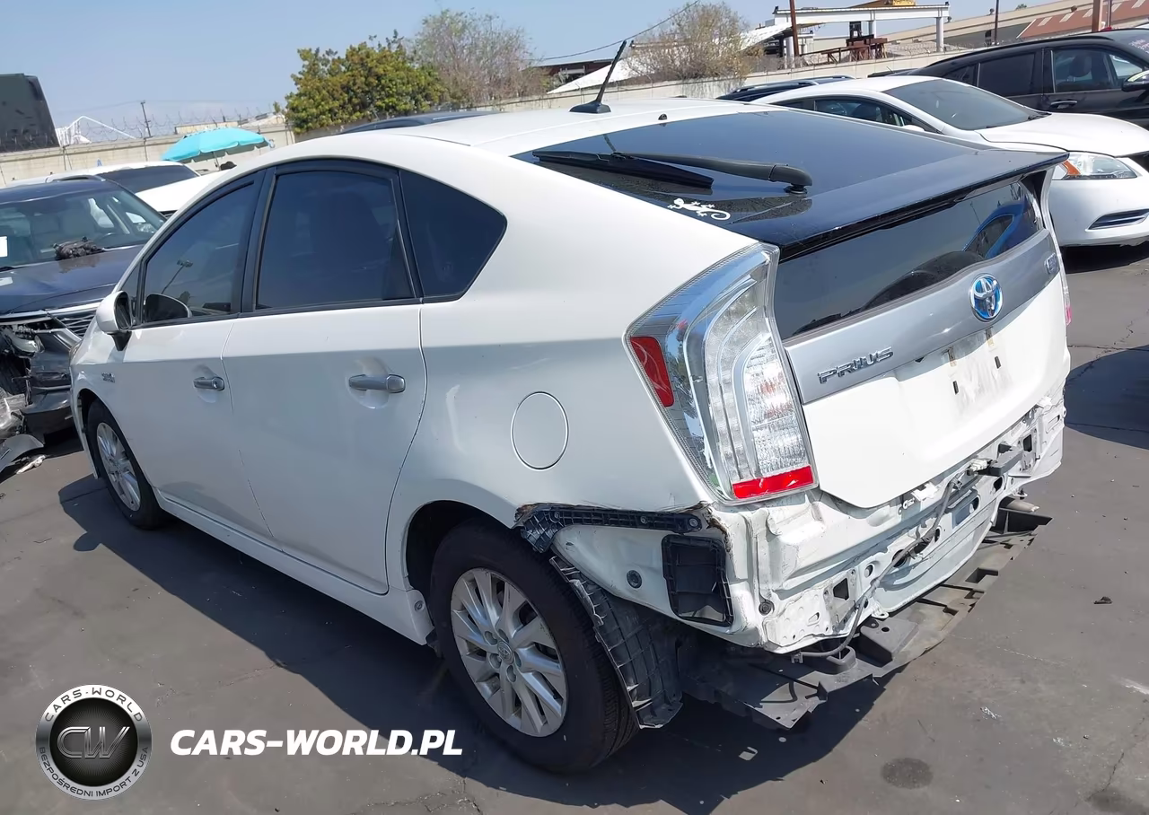 2014 Toyota Prius Plug-In VIN:JTDKN3DP8E3056308 - 3