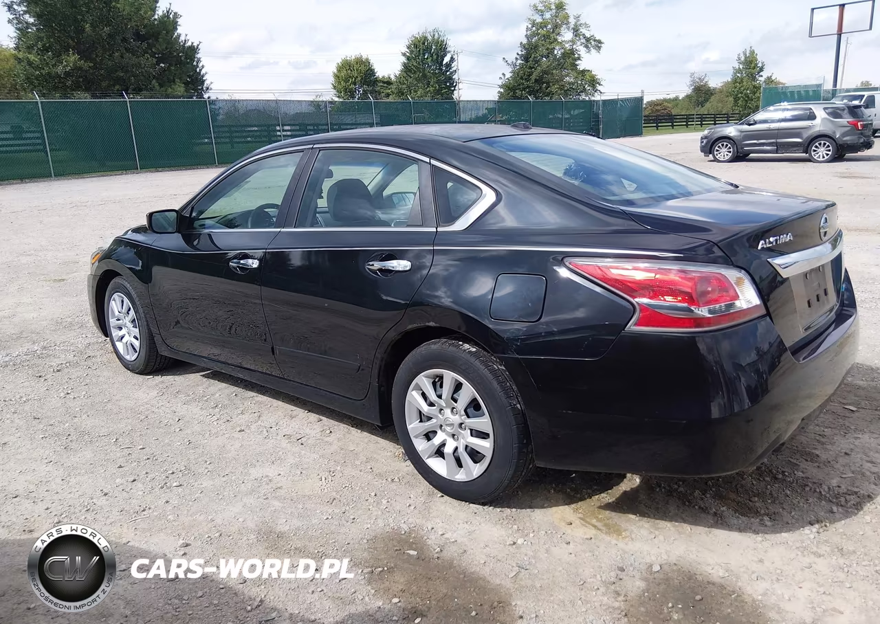 2014 Nissan Altima 2.5 S VIN:1N4AL3AP6EC141739 - 3