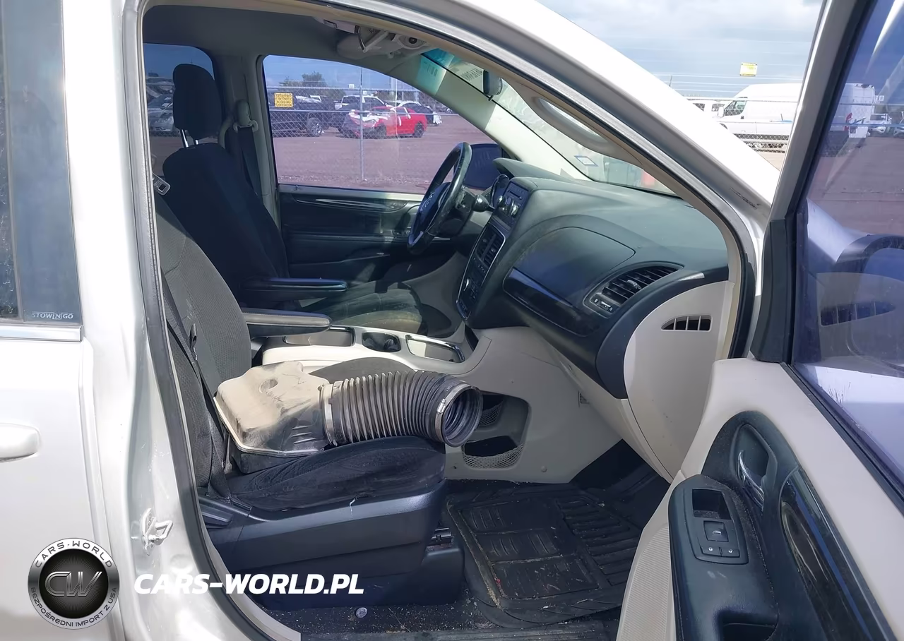 2012 Dodge Grand Caravan Crew VIN:2C4RDGDG5CR100732 - 5