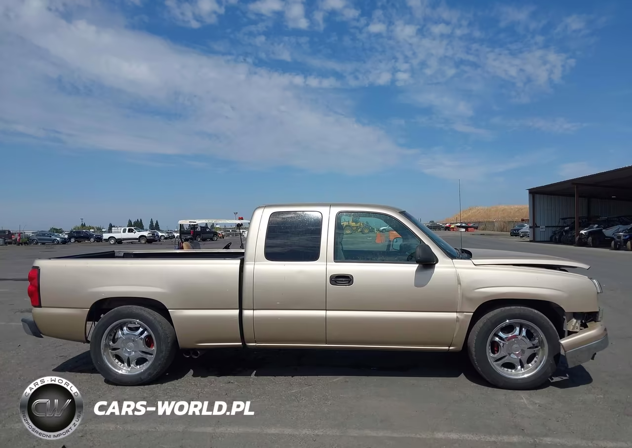 2004 Chevrolet Silverado 1500 Ls VIN:2GCEC19V941158462 - 13