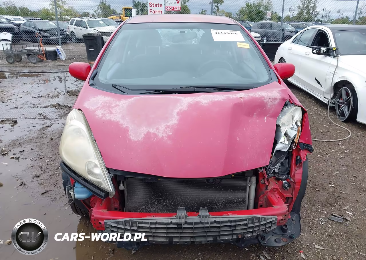 2009 Honda Fit Sport VIN:JHMGE88449S019821 - 13
