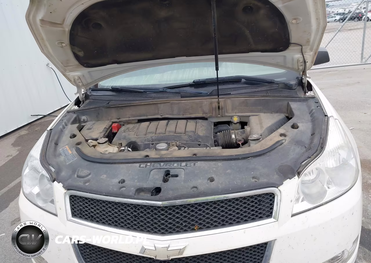 2011 Chevrolet Traverse Ls VIN:1GNKREED1BJ411774 - 10