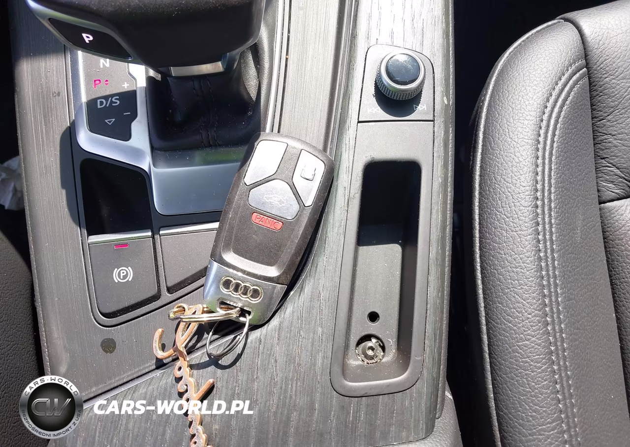 2018 Audi A4 2.0T Premium-2.0T Tech Premium VIN:WAUENAF40JN010715 - 11