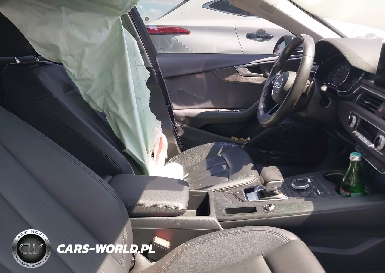 2018 Audi A4 2.0T Premium-2.0T Tech Premium VIN:WAUENAF40JN010715 - 5