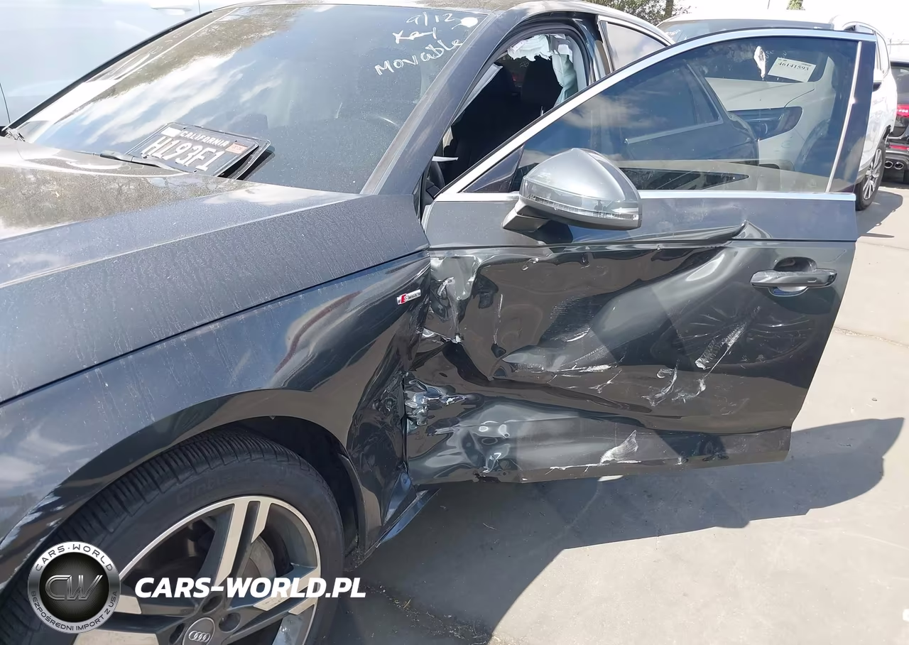 2018 Audi A4 2.0T Premium-2.0T Tech Premium VIN:WAUENAF40JN010715 - 6