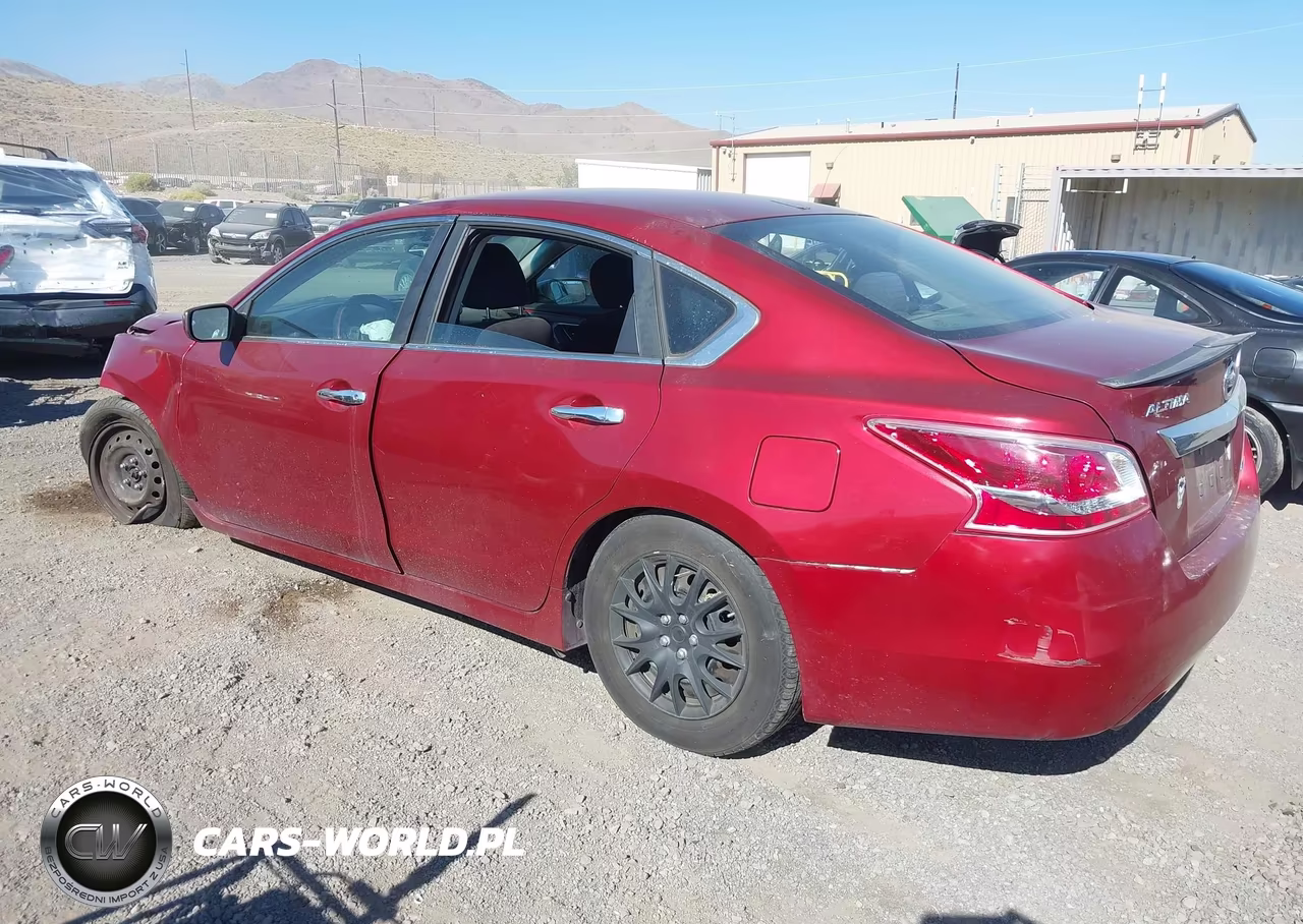 2014 Nissan Altima 2.5 VIN:1N4AL3AP9EC182401 - 3