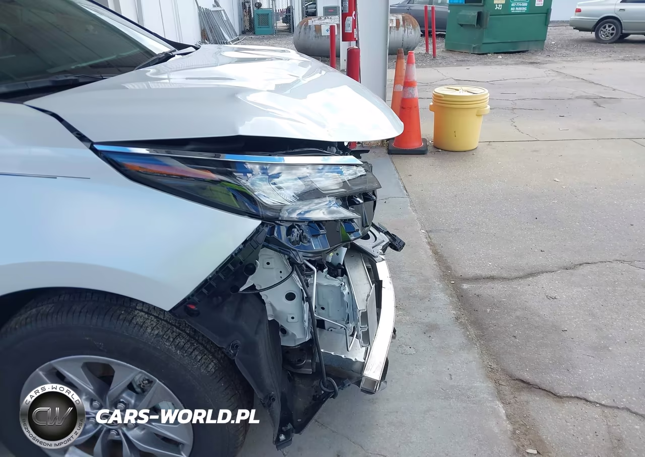 2025 Toyota Sienna Xle VIN:5TDYRKEC5SS278853 - 6