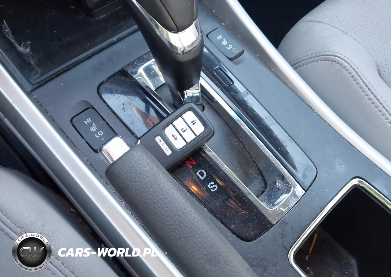 2015 Honda Accord Ex-L V-6 VIN:1HGCR3F82FA033636 - 11