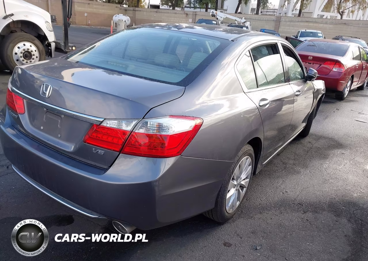 2015 Honda Accord Ex-L V-6 VIN:1HGCR3F82FA033636 - 4