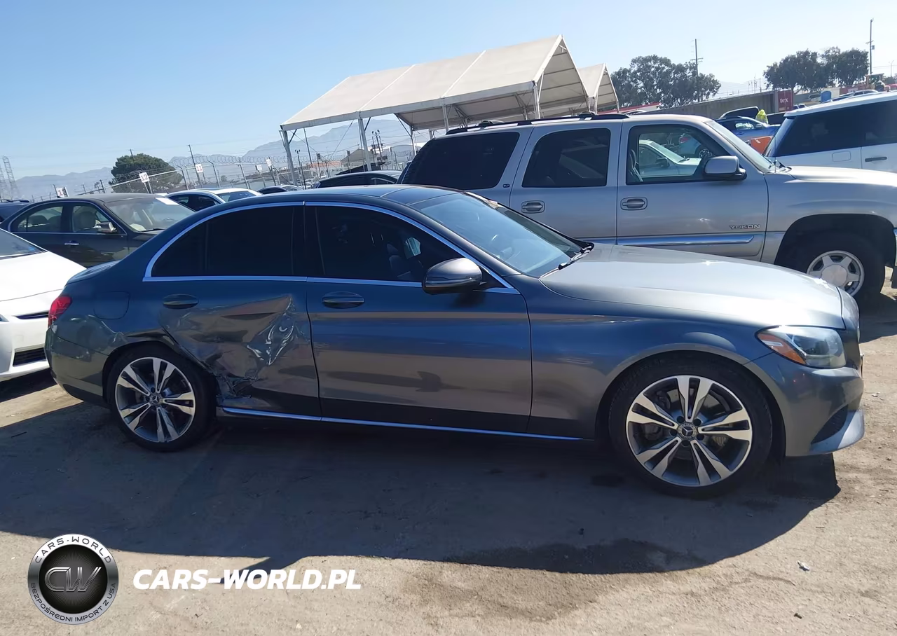 2017 Mercedes-Benz C 300 VIN:55SWF4JB6HU219380 - 13