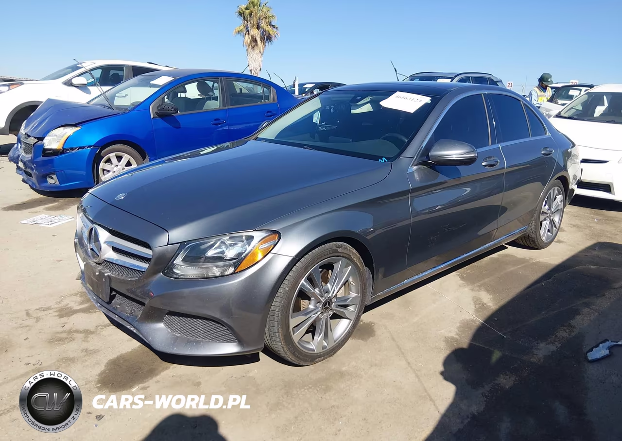 2017 Mercedes-Benz C 300 VIN:55SWF4JB6HU219380 - 2