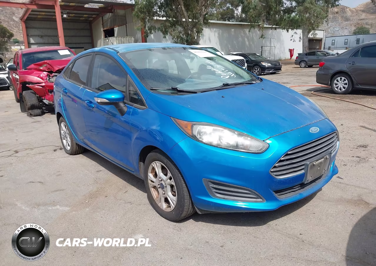 2015 Ford Fiesta Se VIN:3FADP4BJ4FM167290 - 1