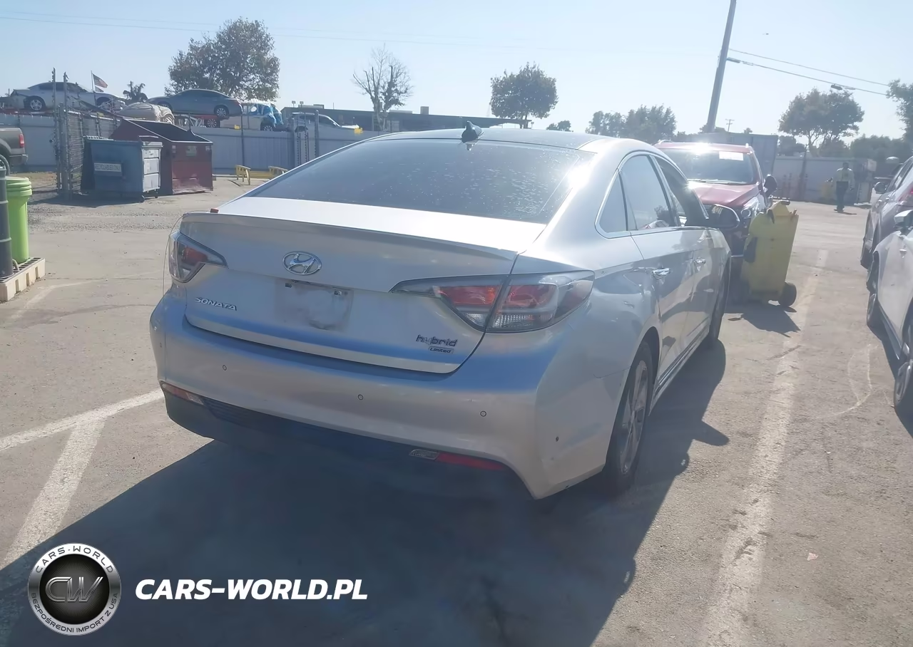 2017 Hyundai Sonata Hybrid Limited VIN:KMHE34L16HA051111 - 4