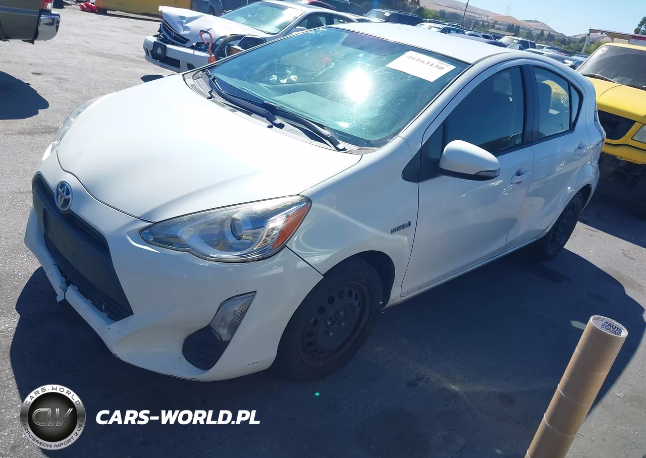 2016 Toyota Prius C One VIN:JTDKDTB34G1117557 - 2